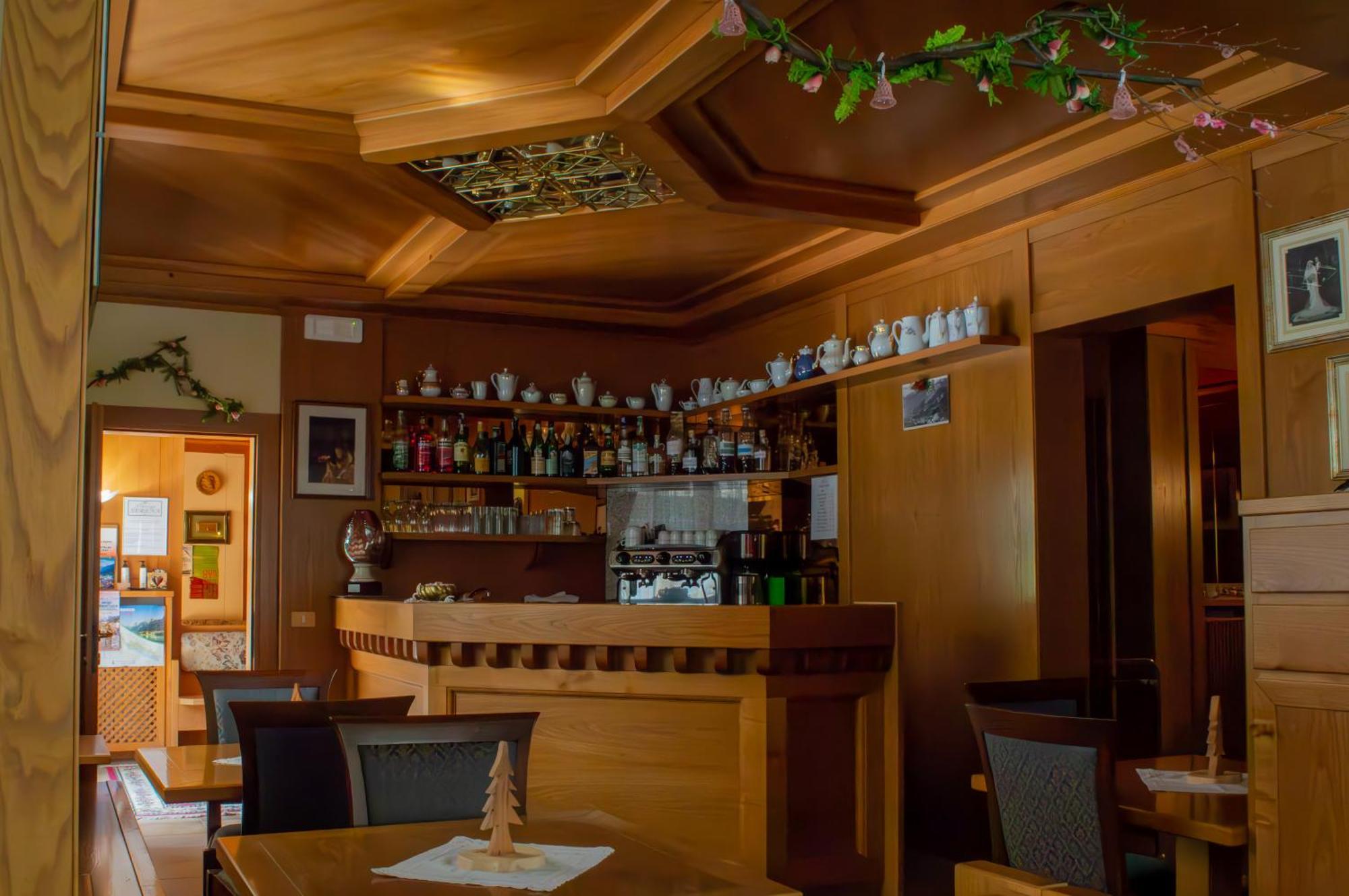 Hotel Serena - Tre Cime Views Auronzo di Cadore Ngoại thất bức ảnh