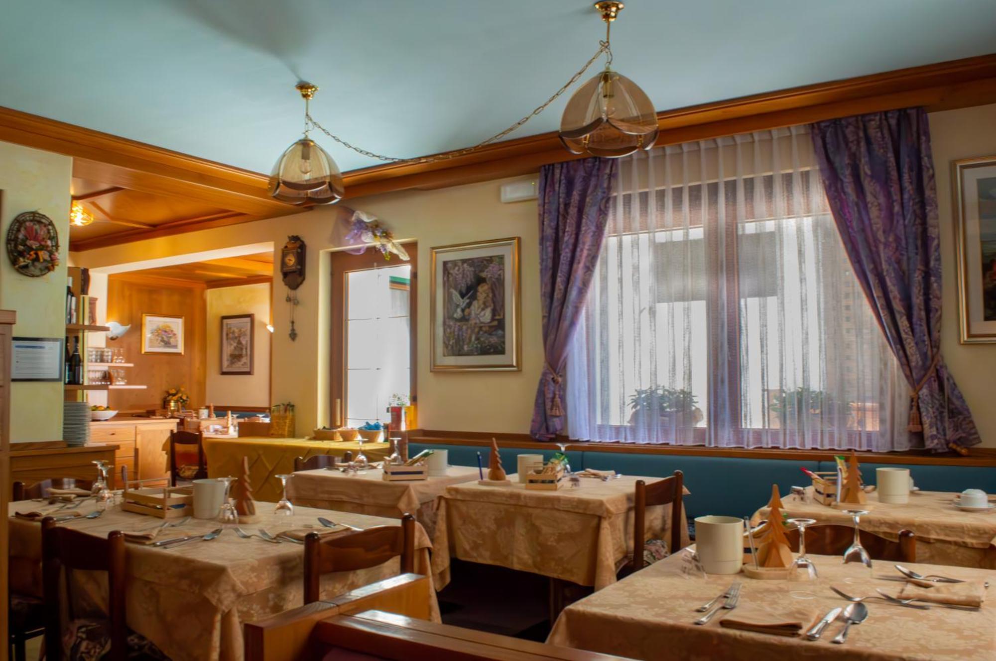 Hotel Serena - Tre Cime Views Auronzo di Cadore Ngoại thất bức ảnh