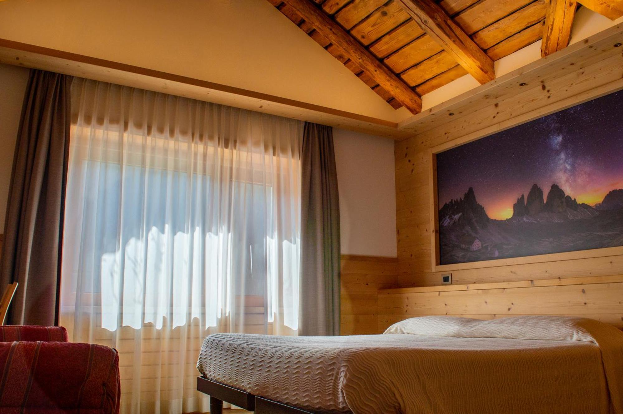 Hotel Serena - Tre Cime Views Auronzo di Cadore Ngoại thất bức ảnh