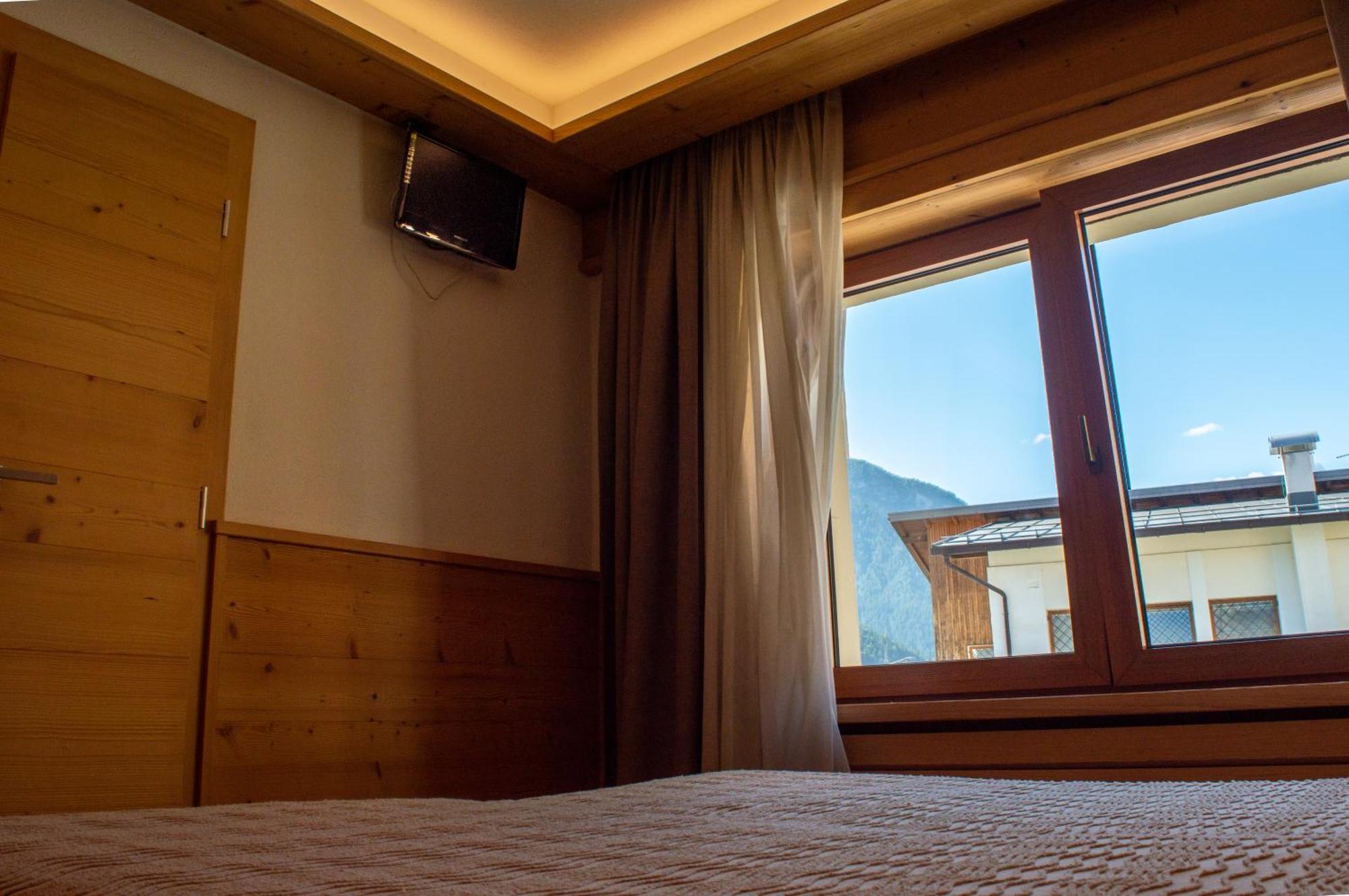 Hotel Serena - Tre Cime Views Auronzo di Cadore Ngoại thất bức ảnh